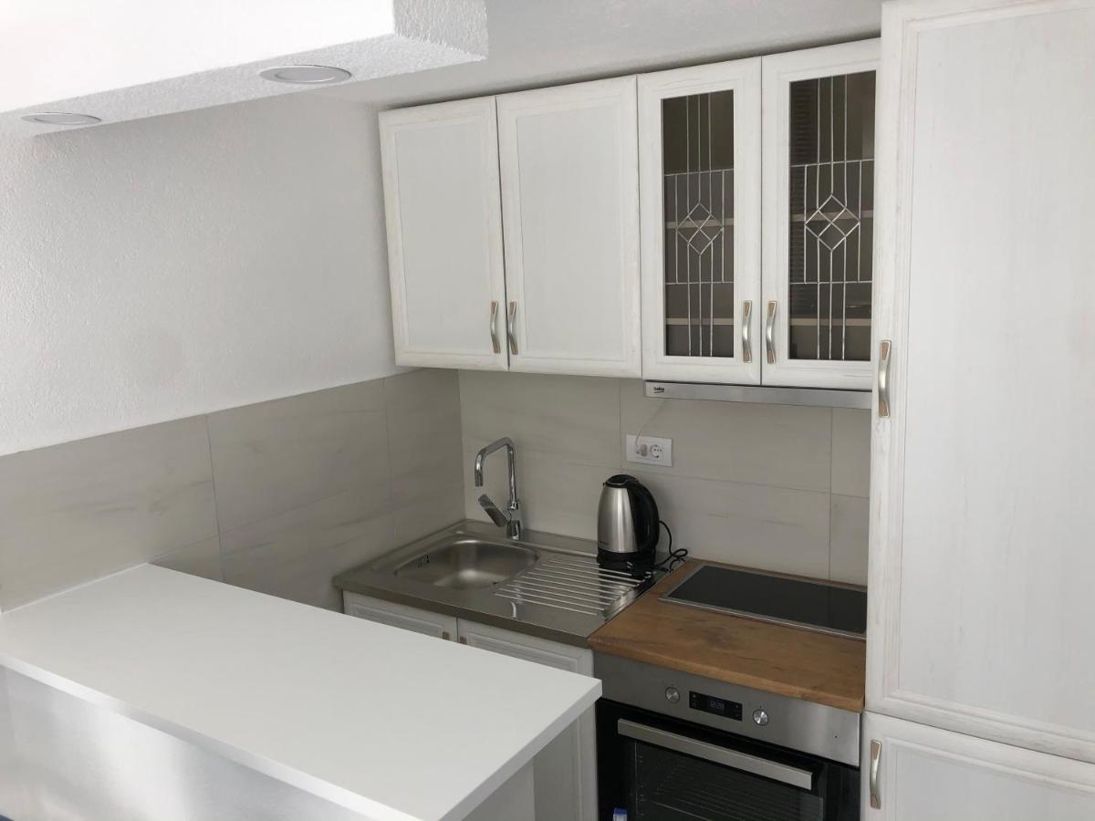 Apartment Apollo 2 Kotor Bagian luar foto